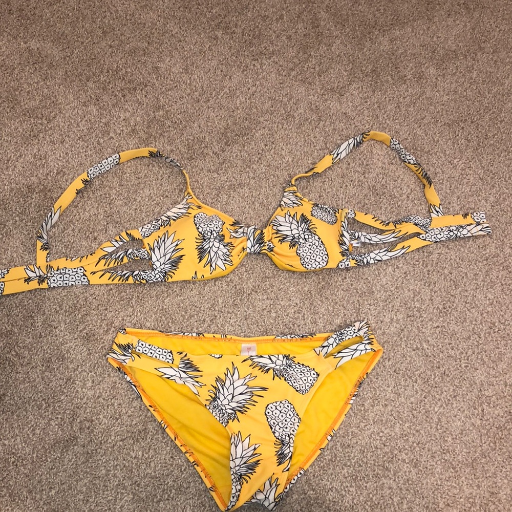 Yellow pineapple bikini set